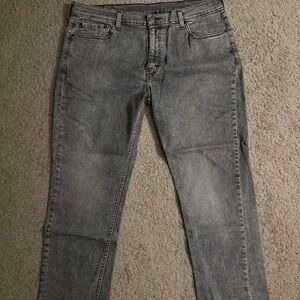 Levi's jeans size 40
